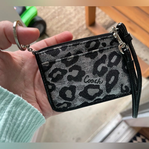 Coach Accessories - Coach Black Gray Leopard Print Card Case Wristlet